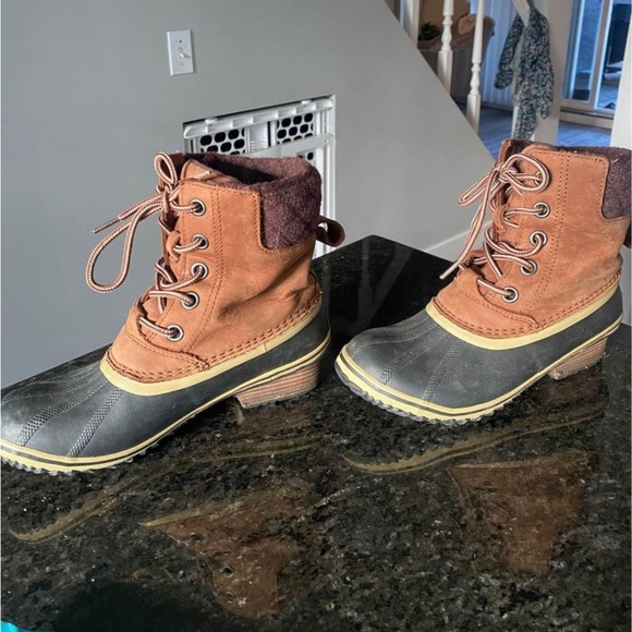 Womens sorel boot size 8 - Picture 2 of 4